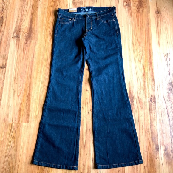 🆕 OLD NAVY Diva Jeans Low Rise Blue Denim Size 6 - Picture 2 of 16